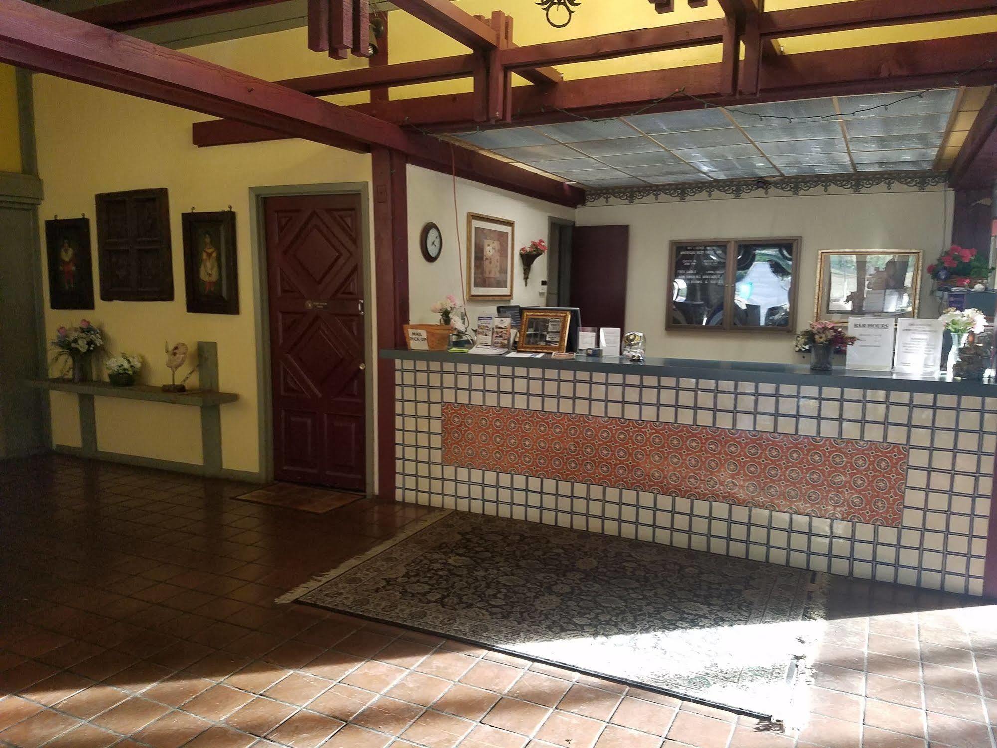 Spanish Trace Inn アセンズ エクステリア 写真
